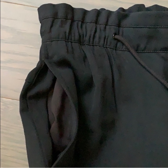 💗Vince elastic paper bag waist pants 💗 - Picture 3 of 6